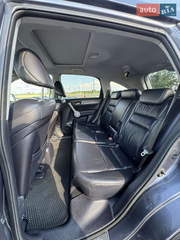 Внедорожник / Кроссовер Honda CR-V 2007 в Дубно