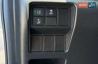 Внедорожник / Кроссовер Honda CR-V 2021 в 