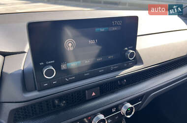 Внедорожник / Кроссовер Honda CR-V 2023 в 