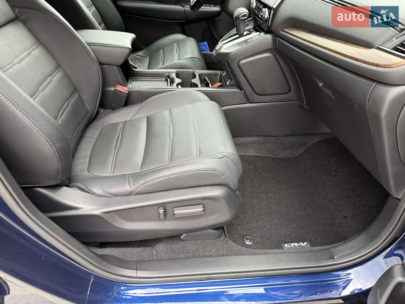 Внедорожник / Кроссовер Honda CR-V 2022 в Киеве