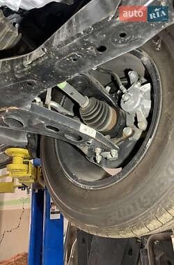 Внедорожник / Кроссовер Honda CR-V 2021 в 