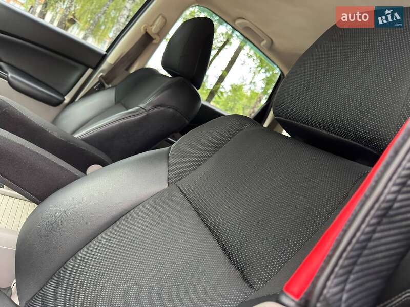 Внедорожник / Кроссовер Honda CR-V 2013 в Ахтырке
