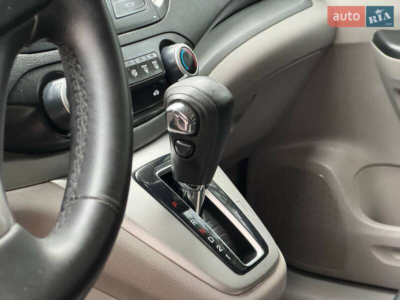 Внедорожник / Кроссовер Honda CR-V 2013 в Ахтырке