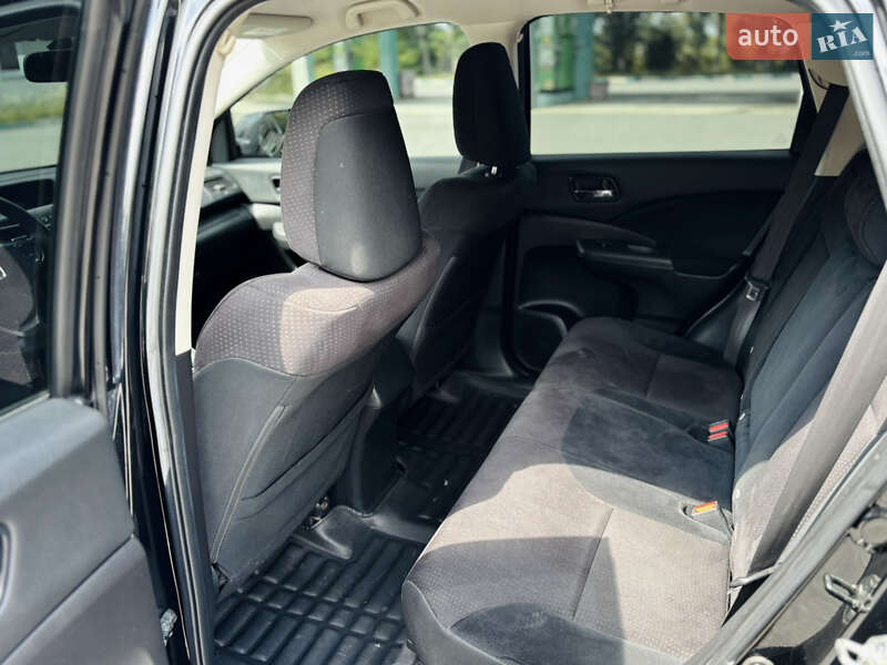 Внедорожник / Кроссовер Honda CR-V 2014 в Берегово