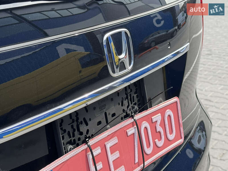 Внедорожник / Кроссовер Honda CR-V 2013 в Ровно