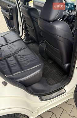 Позашляховик / Кросовер Honda CR-V 2010 в 