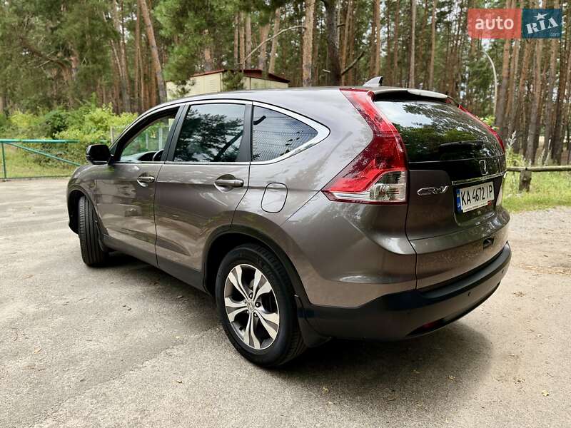 Внедорожник / Кроссовер Honda CR-V 2013 в Киеве