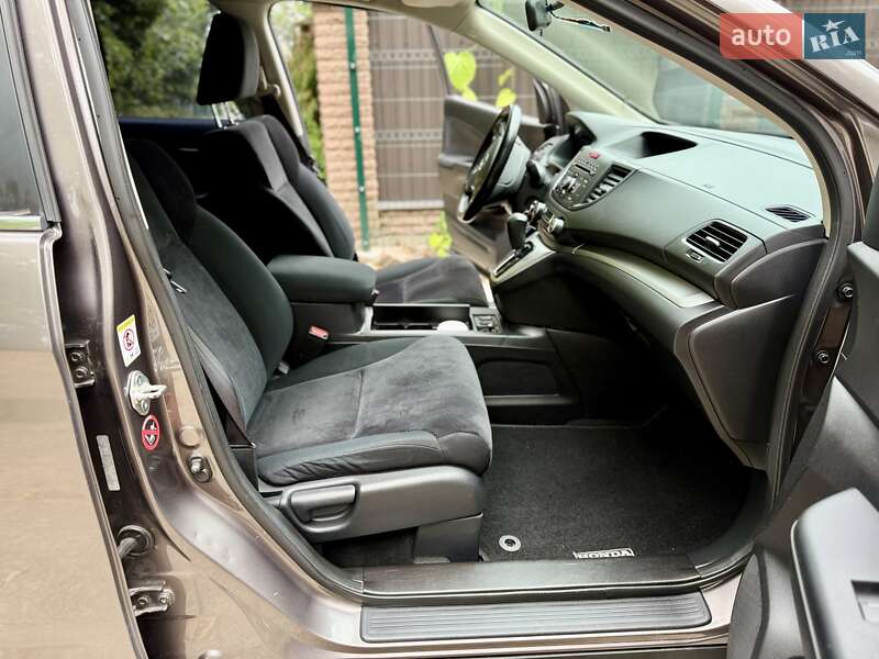Внедорожник / Кроссовер Honda CR-V 2013 в Киеве