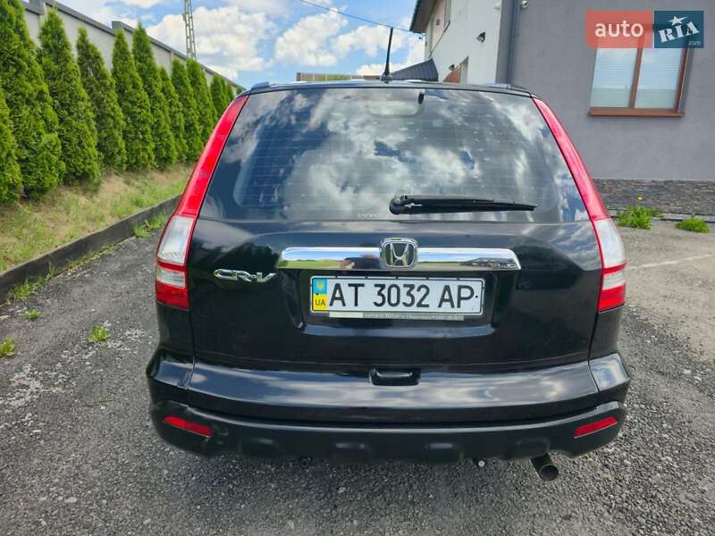 Внедорожник / Кроссовер Honda CR-V 2008 в Ирпене