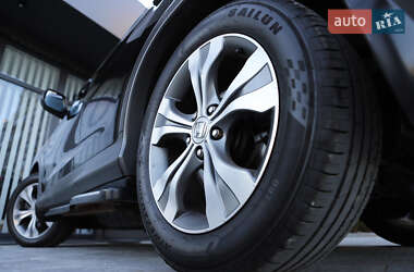 Внедорожник / Кроссовер Honda CR-V 2014 в 