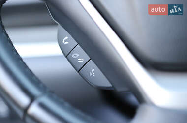 Внедорожник / Кроссовер Honda CR-V 2014 в 