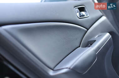 Внедорожник / Кроссовер Honda CR-V 2014 в 