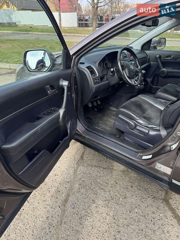 Внедорожник / Кроссовер Honda CR-V 2010 в Черновцах