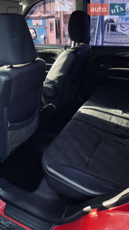 Внедорожник / Кроссовер Honda CR-V 2002 в Ровно