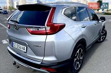 Внедорожник / Кроссовер Honda CR-V 2017 в 
