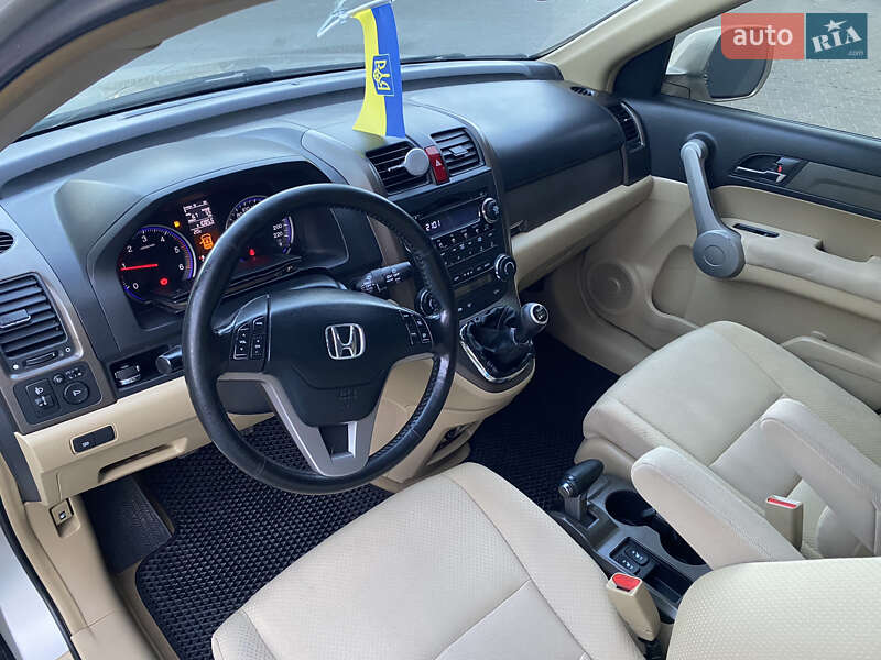 Внедорожник / Кроссовер Honda CR-V 2007 в Дрогобыче
