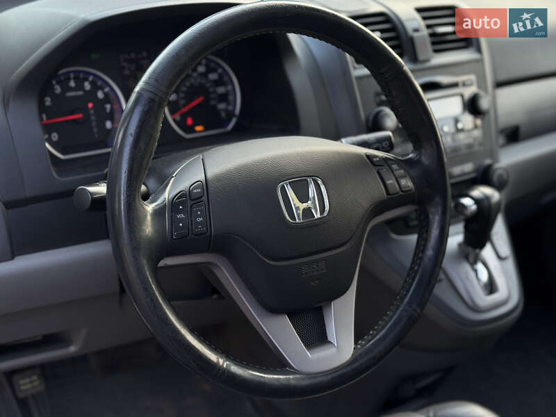 Внедорожник / Кроссовер Honda CR-V 2008 в Киеве
