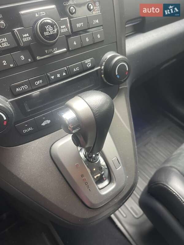 Внедорожник / Кроссовер Honda CR-V 2011 в Харькове