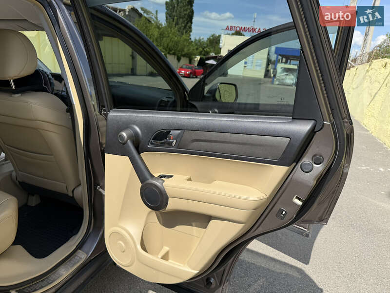 Внедорожник / Кроссовер Honda CR-V 2010 в Харькове