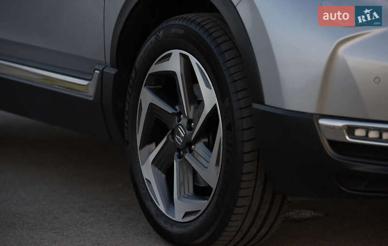 Внедорожник / Кроссовер Honda CR-V 2019 в Львове