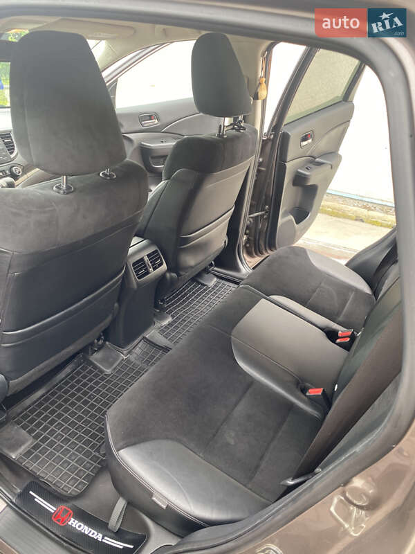 Внедорожник / Кроссовер Honda CR-V 2012 в Николаеве