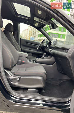 Внедорожник / Кроссовер Honda CR-V 2023 в 