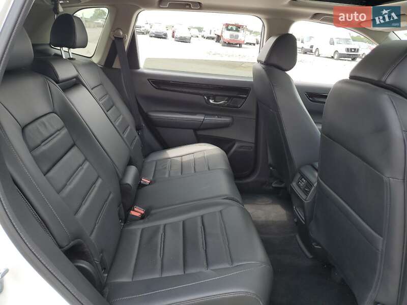 Внедорожник / Кроссовер Honda CR-V 2023 в Киеве