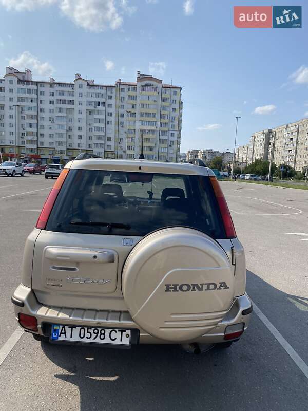 Внедорожник / Кроссовер Honda CR-V 2000 в Ивано-Франковске