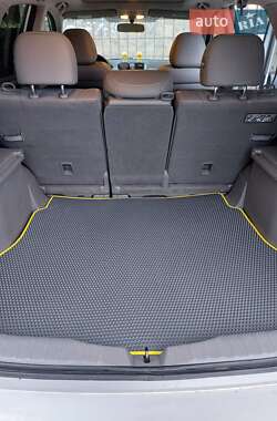 Внедорожник / Кроссовер Honda CR-V 2010 в 
