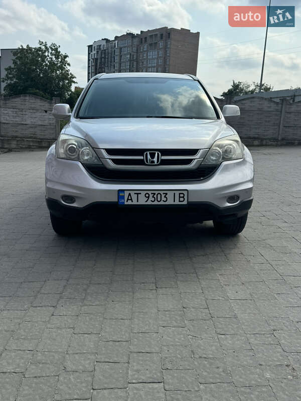 Внедорожник / Кроссовер Honda CR-V 2011 в Ивано-Франковске