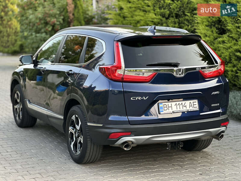 Внедорожник / Кроссовер Honda CR-V 2017 в Одессе