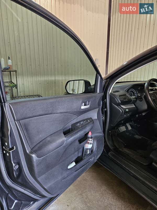 Внедорожник / Кроссовер Honda CR-V 2014 в Шепетовке