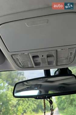 Внедорожник / Кроссовер Honda CR-V 2010 в 