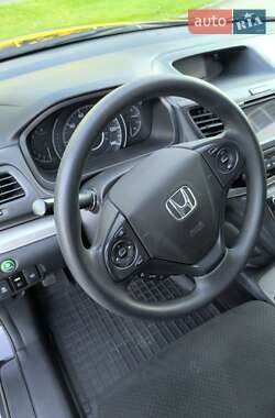 Внедорожник / Кроссовер Honda CR-V 2016 в 