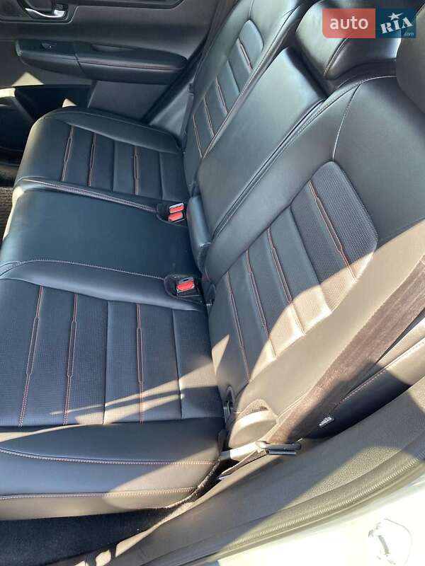 Позашляховик / Кросовер Honda CR-V 2023 в Полтаві