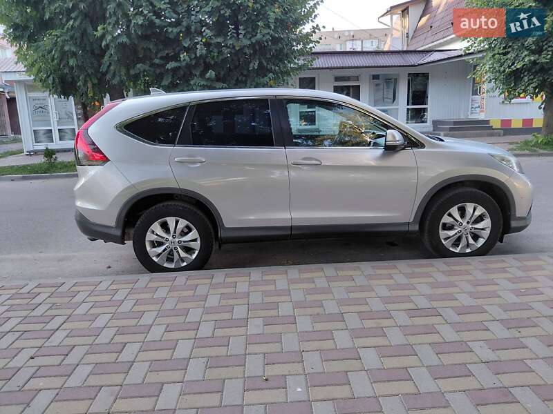 Внедорожник / Кроссовер Honda CR-V 2014 в Виннице