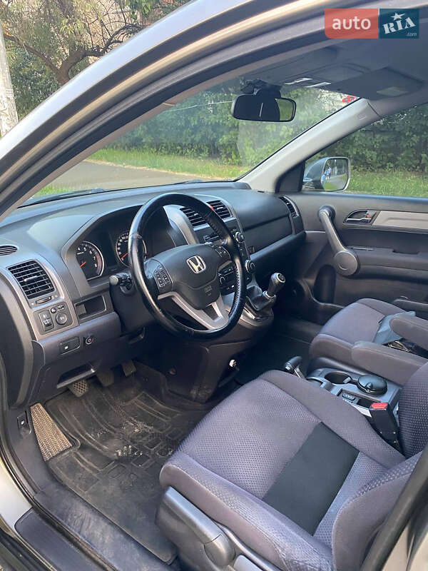 Внедорожник / Кроссовер Honda CR-V 2008 в Киеве