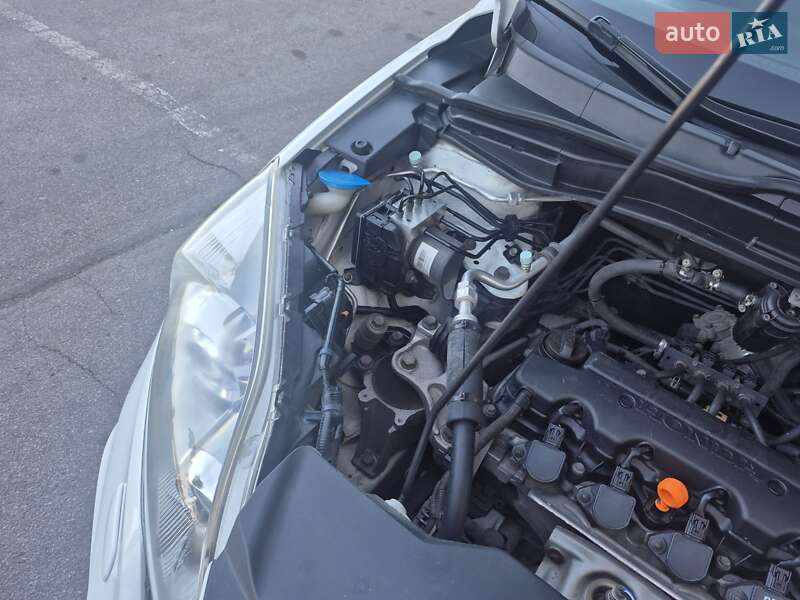 Внедорожник / Кроссовер Honda CR-V 2012 в Николаеве