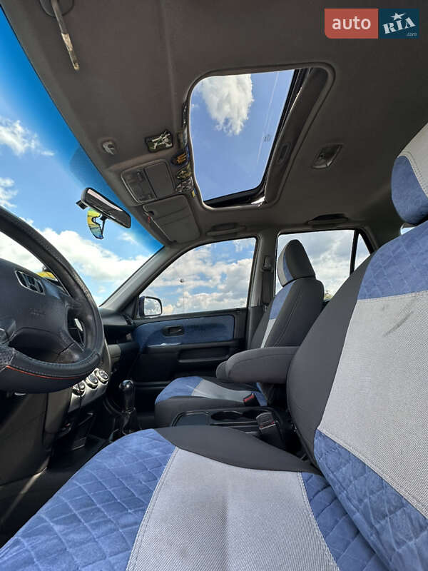 Позашляховик / Кросовер Honda CR-V 2003 в Хмельницькому