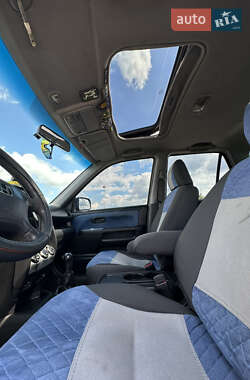 Внедорожник / Кроссовер Honda CR-V 2003 в 