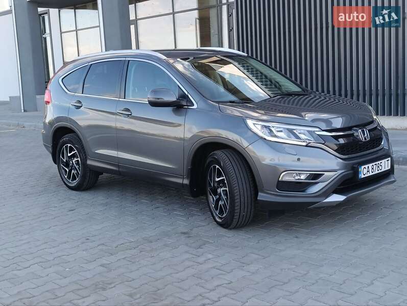 Внедорожник / Кроссовер Honda CR-V 2016 в Черкассах