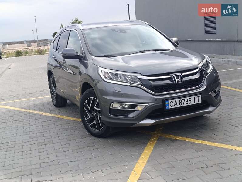 Внедорожник / Кроссовер Honda CR-V 2016 в 