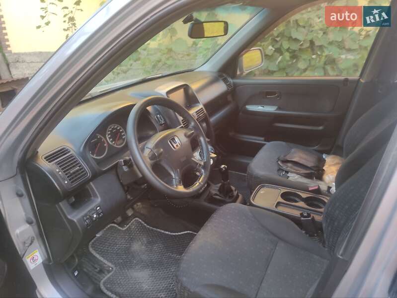 Внедорожник / Кроссовер Honda CR-V 2002 в Подгайцах