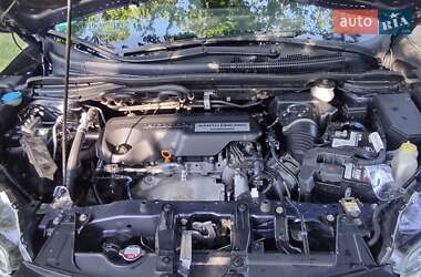 Внедорожник / Кроссовер Honda CR-V 2016 в 
