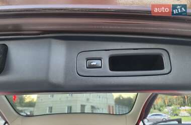 Позашляховик / Кросовер Honda CR-V 2013 в 