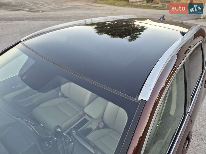 Внедорожник / Кроссовер Honda CR-V 2013 в Радивилове