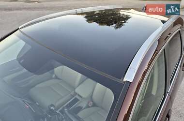 Позашляховик / Кросовер Honda CR-V 2013 в 