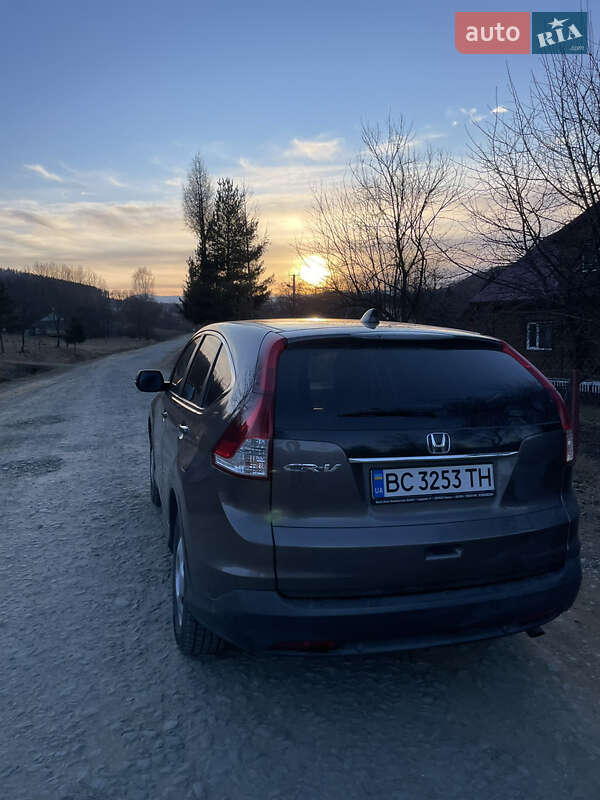 Позашляховик / Кросовер Honda CR-V 2013 в Стрию