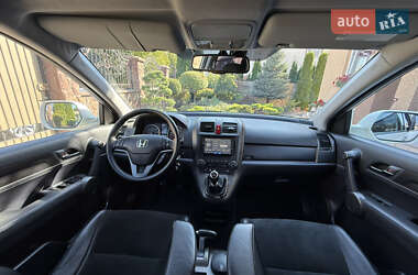 Внедорожник / Кроссовер Honda CR-V 2011 в 