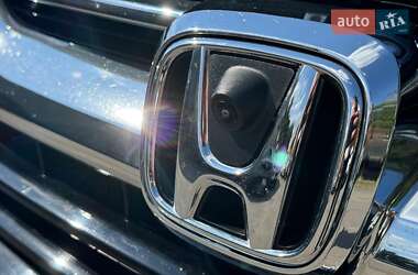 Внедорожник / Кроссовер Honda CR-V 2018 в 